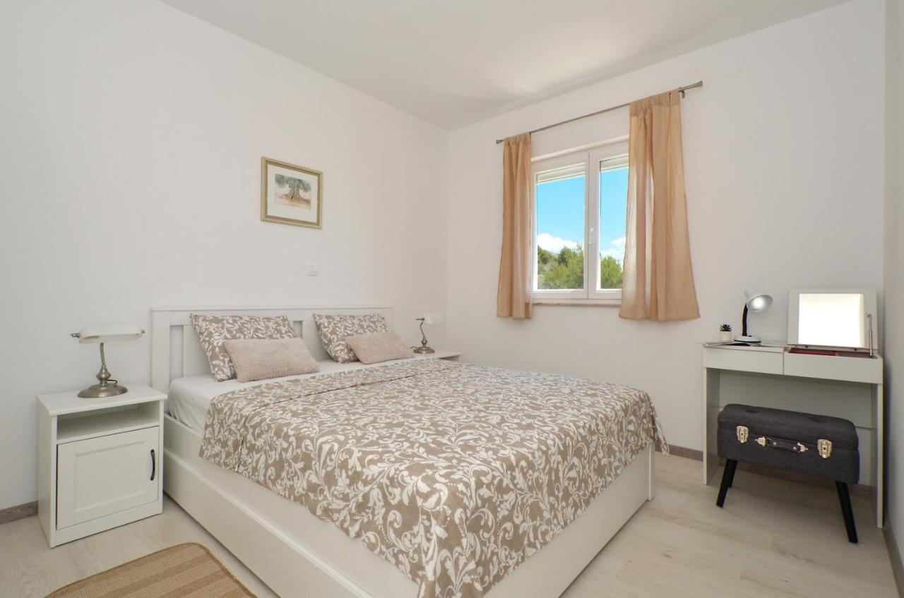 Apartment Elza Trogir Exterior foto